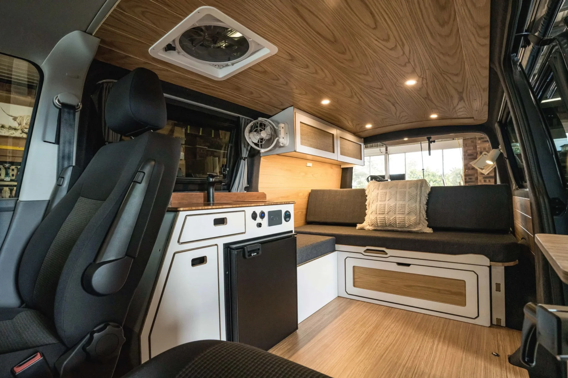 Camper Vans - Image 6